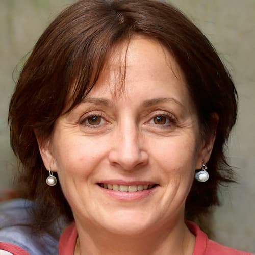 Albertine Ouellet Avatar