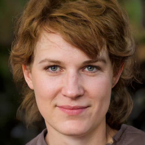 Stella Strait Avatar